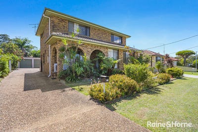 /international/au/13-sampson-avenue-belmont-north-nsw-152627420/
