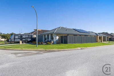 /international/au/45-ludlow-loop-pinjarra-wa-151433696/