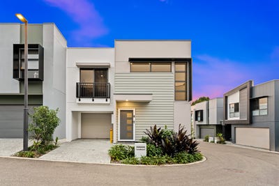 /international/au/91-21-lorisch-way-rochedale-qld-151104856/