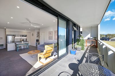 /international/au/401-101c-lord-sheffield-circuit-penrith-nsw-148604756/