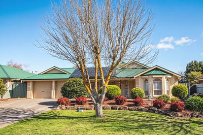 /international/au/18-joanne-street-nairne-sa-151308660/
