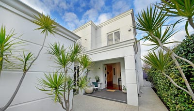 /international/au/39a-bay-road-claremont-wa-151383724/