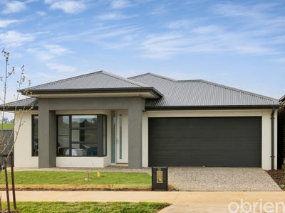 /international/au/13-bell-heather-boulevard-warragul-vic-152510176/