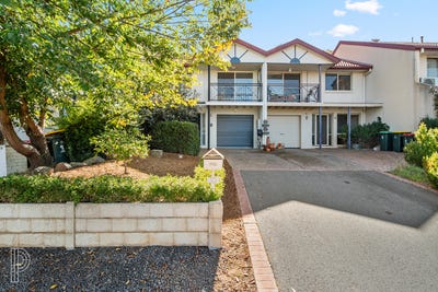 /international/au/10-noble-close-ngunnawal-act-150924536/