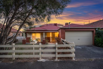 /international/au/305-clarendon-street-soldiers-hill-vic-150796168/