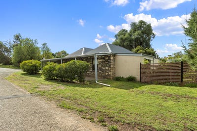 /international/au/lot-1-fore-street-burra-sa-151259364/