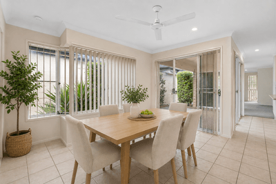 /international/au/115-mulgrave-cres-forest-lake-qld-151186284/