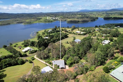 /international/au/2-spry-close-barrine-qld-150850004/