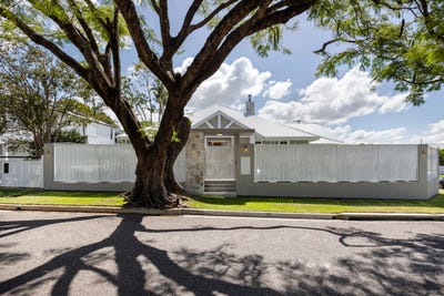 /international/au/26-dora-street-hendra-qld-152100264/