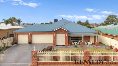 /international/au/18-anchorage-way-yarrawonga-vic-151595616/
