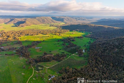 /international/au/117-sugarloaf-lane-beechworth-vic-700412000/