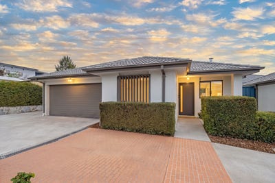 /international/au/3-100-uriarra-road-queanbeyan-nsw-152691648/