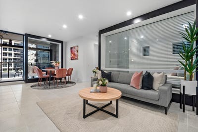 /international/au/803-12-14-claremont-street-south-yarra-vic-151307020/