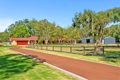 /international/au/130-rookwood-street-henley-brook-wa-150687112/