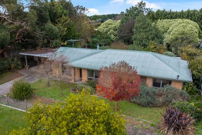 /international/au/52-white-avenue-romsey-vic-151375728/
