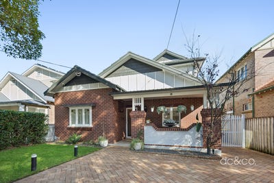 /international/au/6-mackenzie-street-concord-west-nsw-151465516/