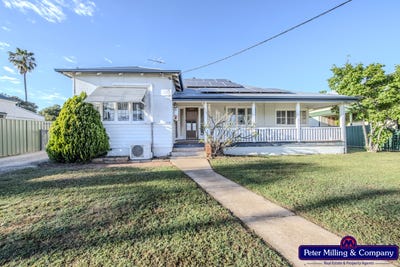 /international/au/93-gisborne-street-wellington-nsw-152640188/