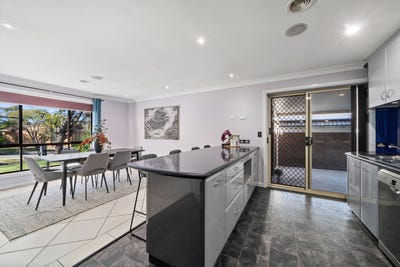 /international/au/9-hammill-close-calwell-act-151265432/