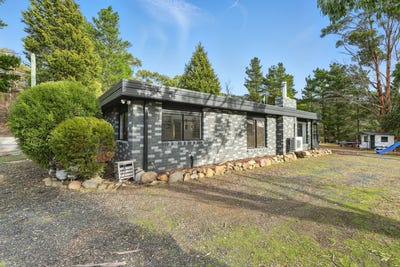 /international/au/84-molesworth-road-malbina-tas-148212732/