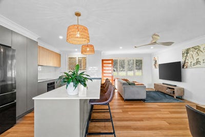 /international/au/116-kanangra-drive-taree-nsw-151530452/