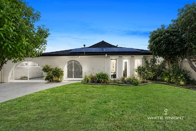 /international/au/29-charlbury-grove-st-albans-vic-151196020/