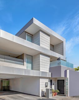 /international/au/5-kulin-place-carlton-vic-150769124/