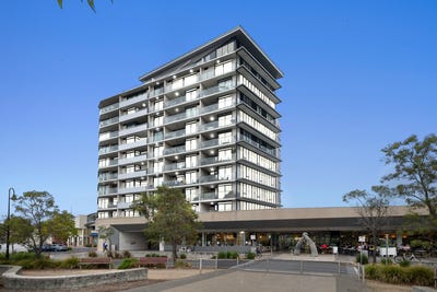 /international/au/806-8-breavington-way-northcote-vic-148415916/
