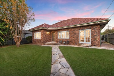 /international/au/24-jubilee-street-wahroonga-nsw-151270268/