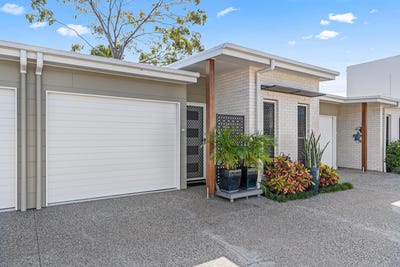 /international/au/17-3-shell-street-urangan-qld-151499808/