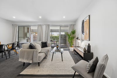 /international/au/155-16-kings-canyon-street-harrison-act-151034024/