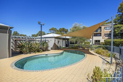 /international/au/8-15-friar-john-way-coolbellup-wa-148434572/