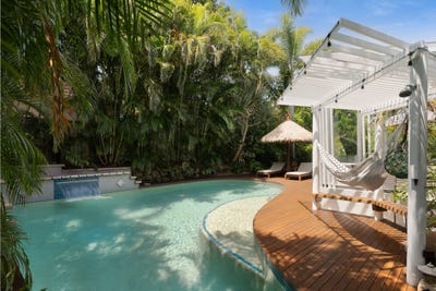 /international/au/2-cherrywood-close-marcus-beach-qld-150750552/