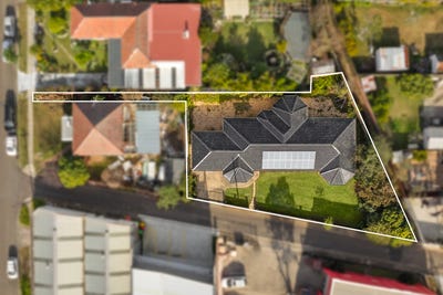 /international/au/1a-stephenson-street-roselands-nsw-148553704/