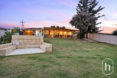 /international/au/74-prince-regent-drive-heathridge-wa-152642612/