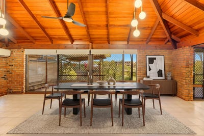 /international/au/53-meiers-road-indooroopilly-qld-150765204/