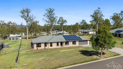 /international/au/17-arlington-way-kensington-grove-qld-151237780/
