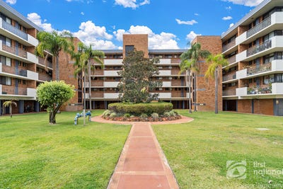 /international/au/6-3-7-peel-street-tuncurry-nsw-151508488/