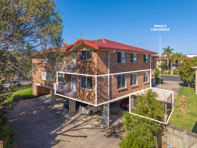 /international/au/8-5-rolan-court-palm-beach-qld-152392712/