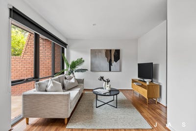 /international/au/5-150-hyde-street-yarraville-vic-151175420/