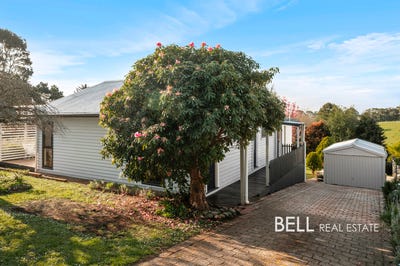 /international/au/12-innes-road-gembrook-vic-152494324/