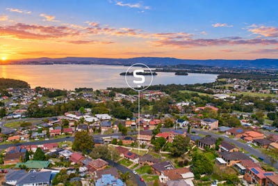 /international/au/6-gannet-avenue-berkeley-nsw-152429824/