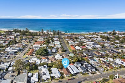 /international/au/13-raymond-road-thirroul-nsw-148356088/