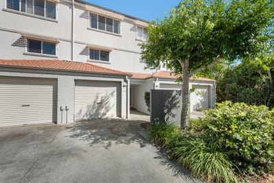 /international/au/36-83-dibar-street-wynnum-qld-148663844/