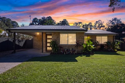 /international/au/11-north-street-beerwah-qld-151403984/