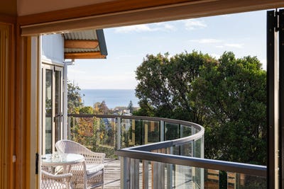 /international/au/16-pleasant-street-burnie-tas-151293576/