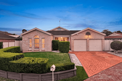 /international/au/13-claud-place-south-windsor-nsw-151308312/