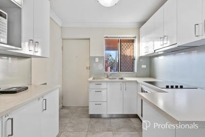 /international/au/16-191-north-beach-drive-tuart-hill-wa-151669272/