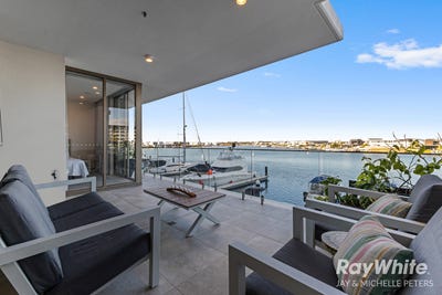 /international/au/202-11-aqua-street-newport-qld-148657532/