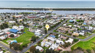 /international/au/5-45-carpenter-street-lakes-entrance-vic-152535336/