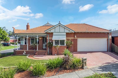 /international/au/8-lynch-place-roxburgh-park-vic-151046548/